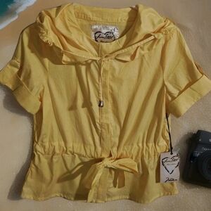 Love Stitch Yellow Drawstring Short Sleeve Hooded Top